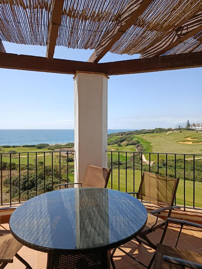 Amplio Apartamento En Portofino Alcaidesa Bagian luar foto
