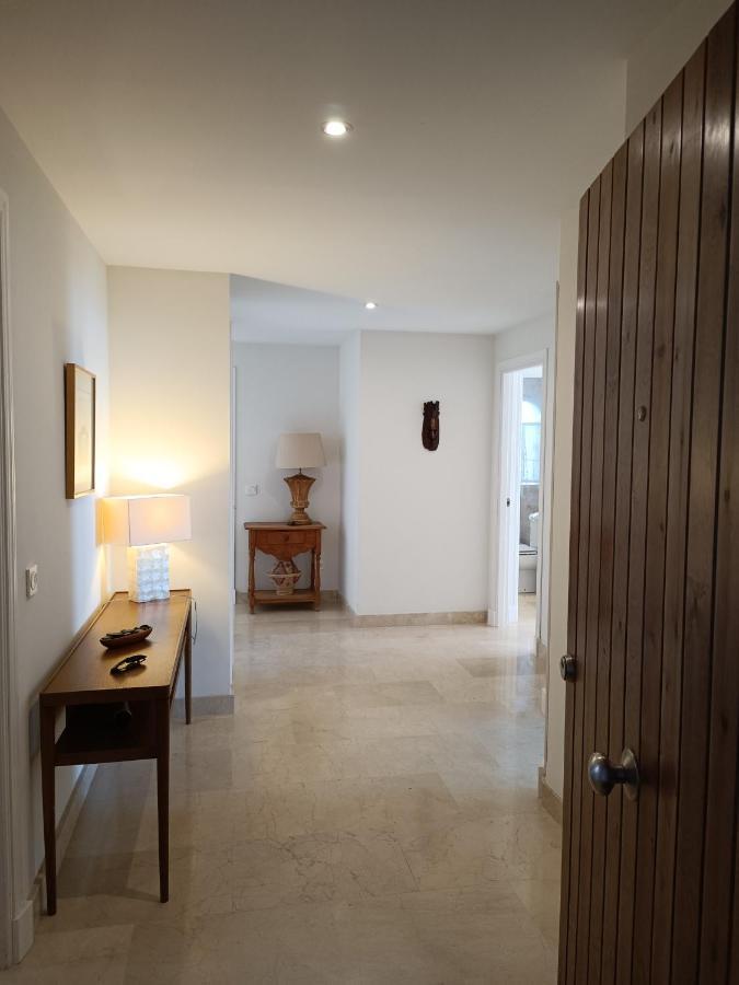 Amplio Apartamento En Portofino Alcaidesa Bagian luar foto